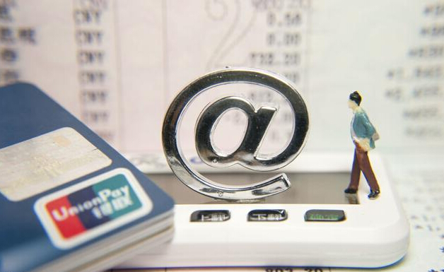 融逾期不还能办信用卡吗，影响信用卡吗？