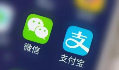 花呗显示有逾期还了钱当时就能用吗，逾期还款是否安全且不影响个人信用？