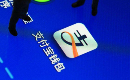 借呗10万块钱逾期六个月会罚息多少呢？