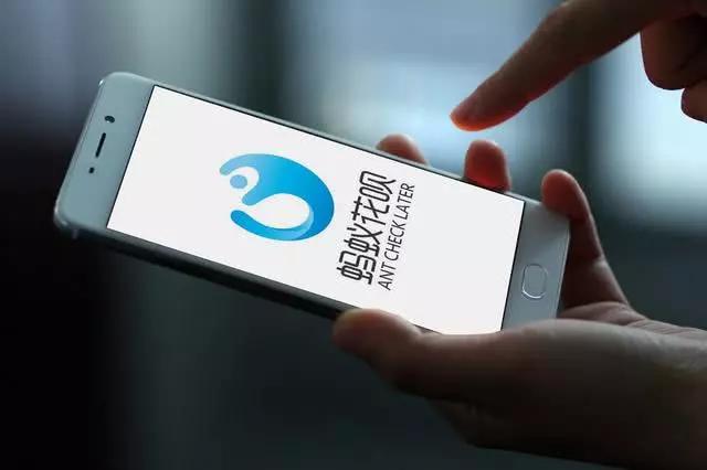 花呗逾期了说要走社会流程真的假的，花呗逾期走流程是什么意思，花呗逾期说要上门了解情况是真的吗，花呗逾期九千多,说要安排当地工作人员上门,是真的吗?，花呗逾期100多天说要把资料交上去什么意思