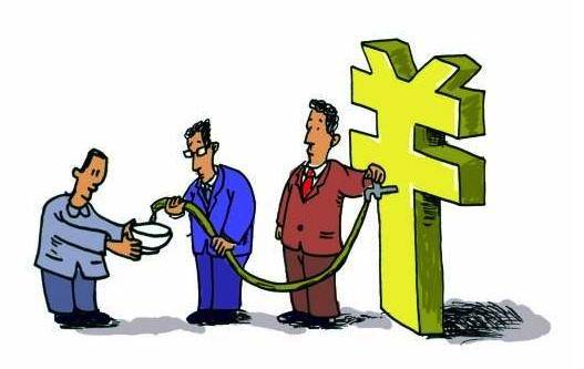 上汽通用车贷逾期多久会被拖走，欠车贷10万三年了没还，上汽金融逾期24天说要拖车，一天会上征信吗