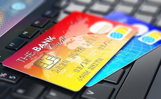 平安信用卡4000逾期30天以内怎么办，3000逾期1年多会走法律程序吗？