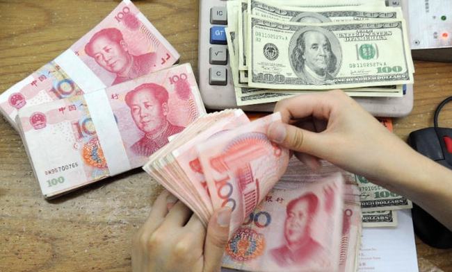存到存折里的钱就是在卡里吗，安全吗？怎么查？