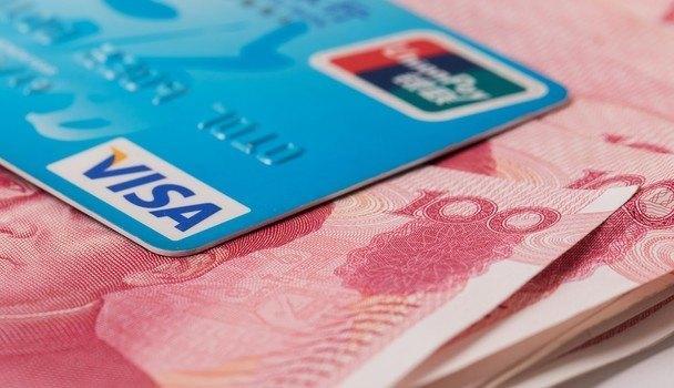 美团逾期有权利冻结没有跟它绑定的银行卡吗，解冻方法、安全性及真实性说明