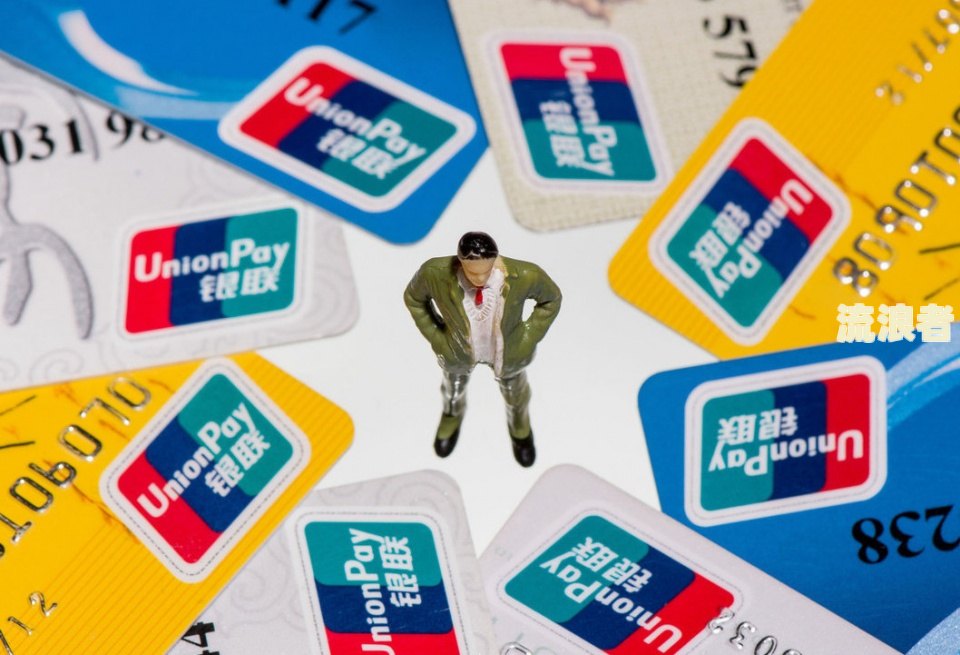 农商信用卡2万逾期一年半应该如何处理？