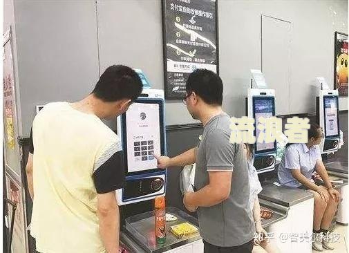 借呗逾期想用银行卡还款：是否会自动扣除绑定卡内的钱？